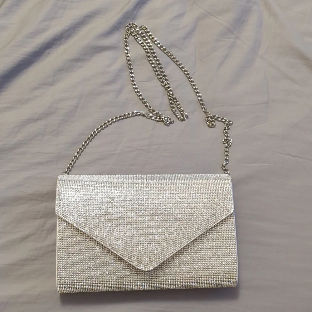 Aldo Heaven Crossbody Clutch - Picture 1 of 4